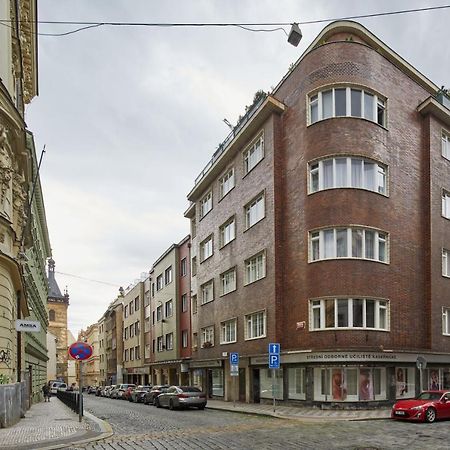 Prague Days - Modern Apt W Retro Elements - New Town エクステリア 写真